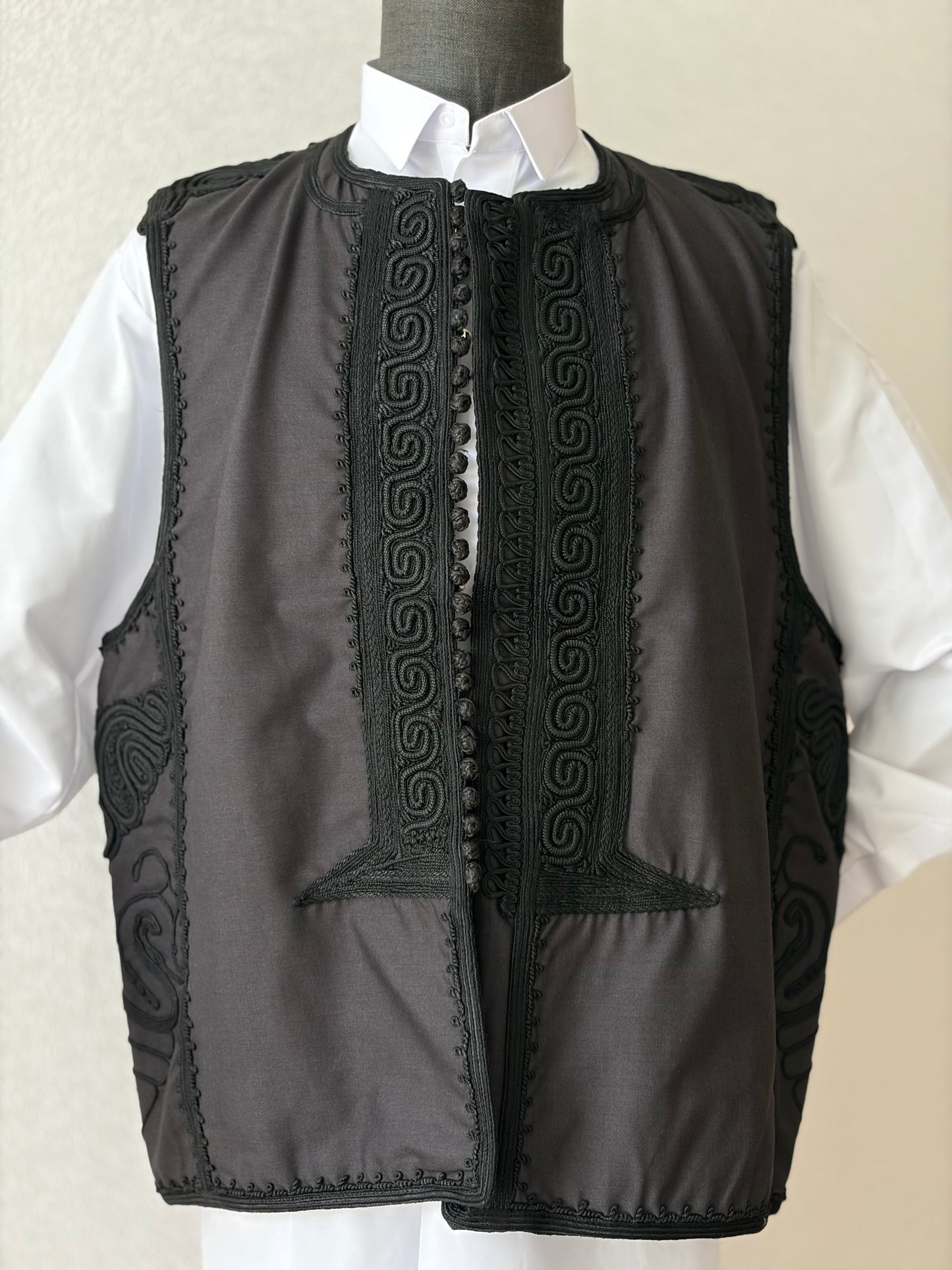 Dark Brown Faremlla Bid’iya