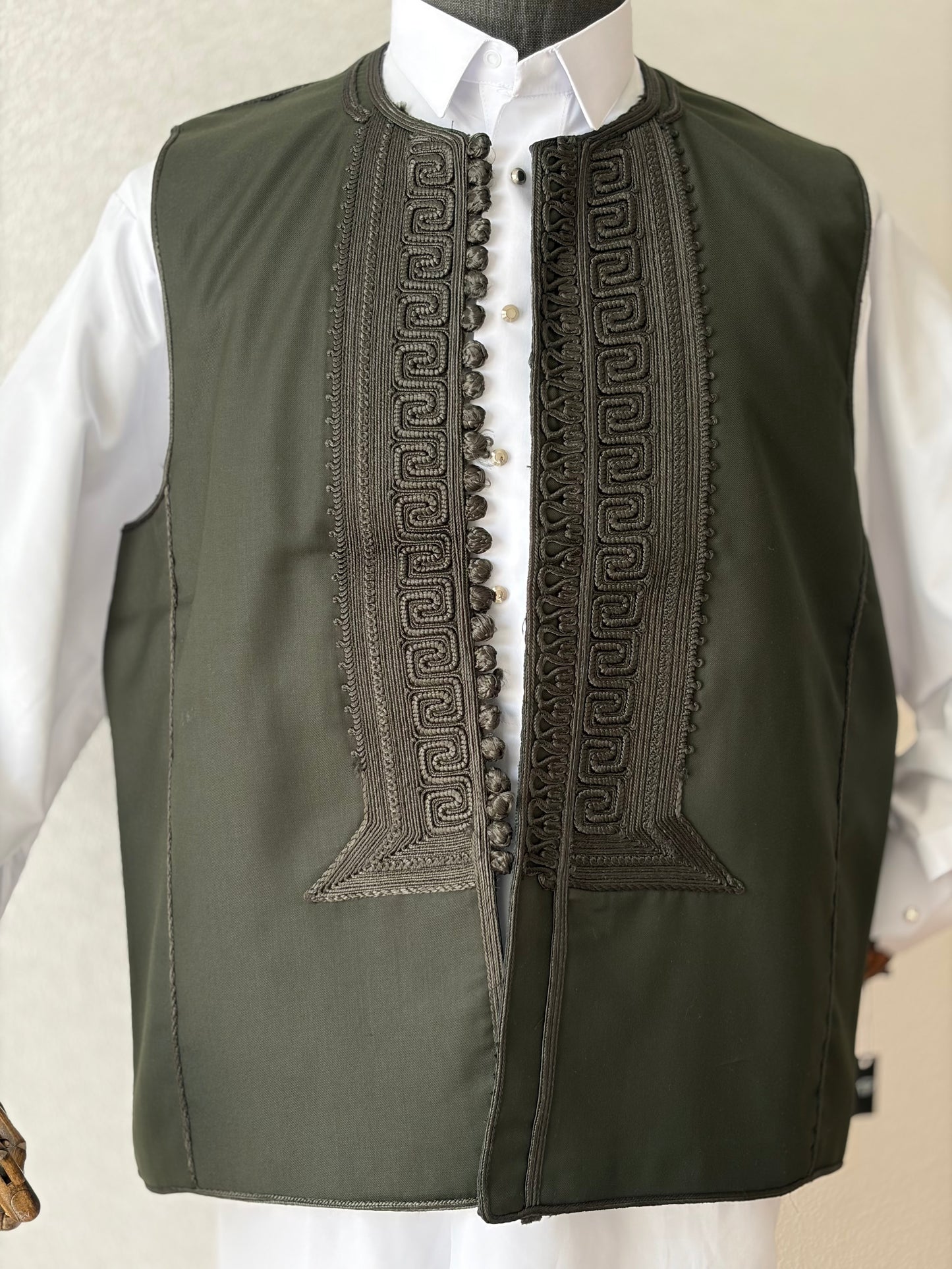 Dark green Faremlla