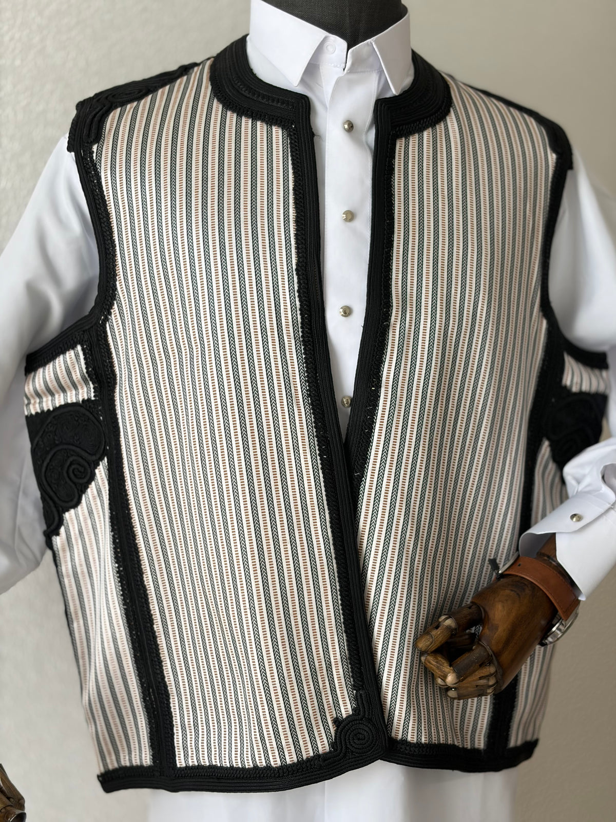 Black Patterned Faremlla Bid’iya