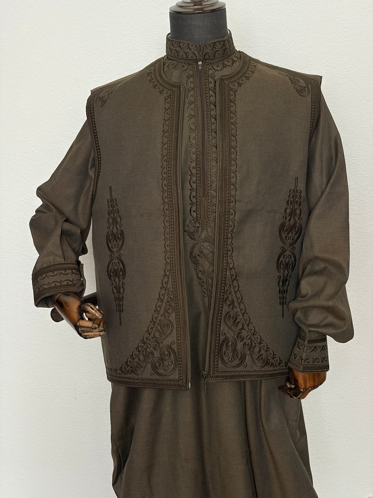 Dark Brown Syrian Thobe & Waistcoat Set
